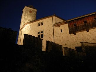 Rapperswil. Die Burg bei Nacht
